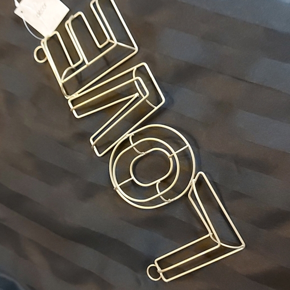 Wrought-iron 3D LOVE Wall Piece - Picture 1 of 7